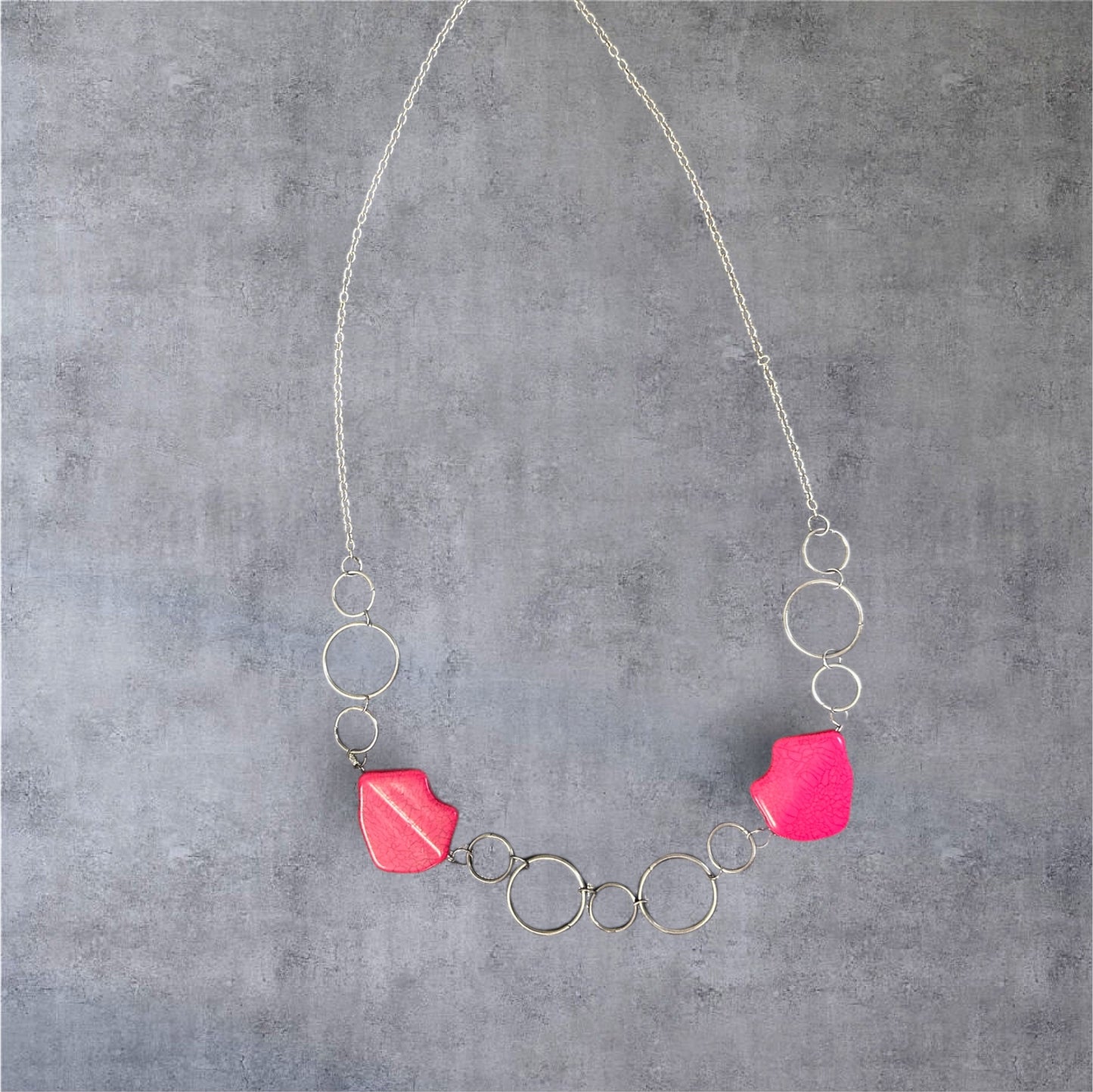PINK STONE NECKLACE